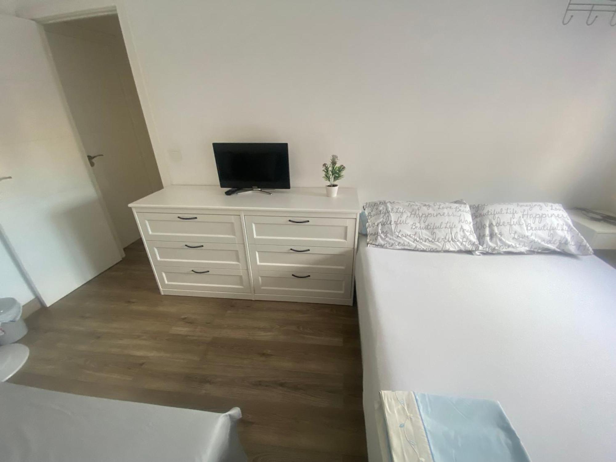 Piso Vacaciones En Familia O Amigos Apartment Малага Екстериор снимка