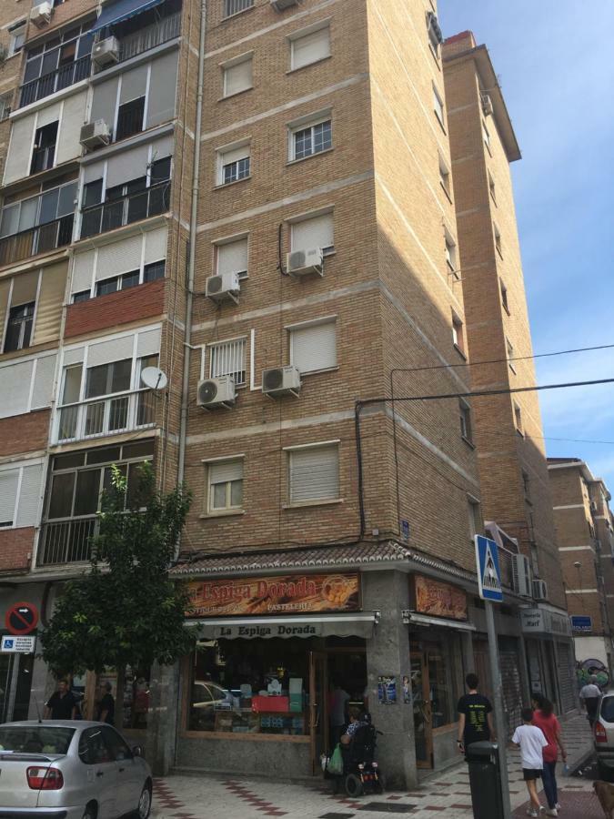 Piso Vacaciones En Familia O Amigos Apartment Малага Екстериор снимка