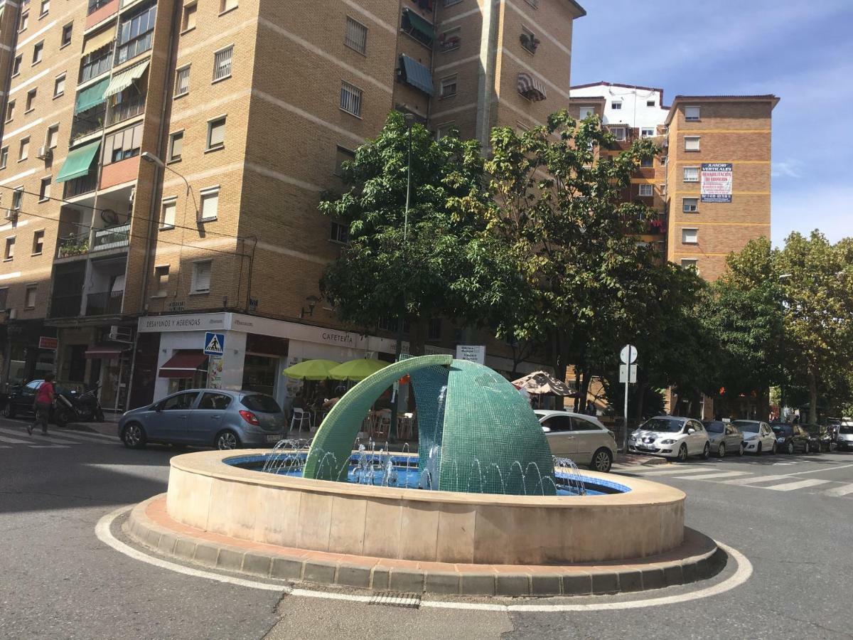 Piso Vacaciones En Familia O Amigos Apartment Малага Екстериор снимка