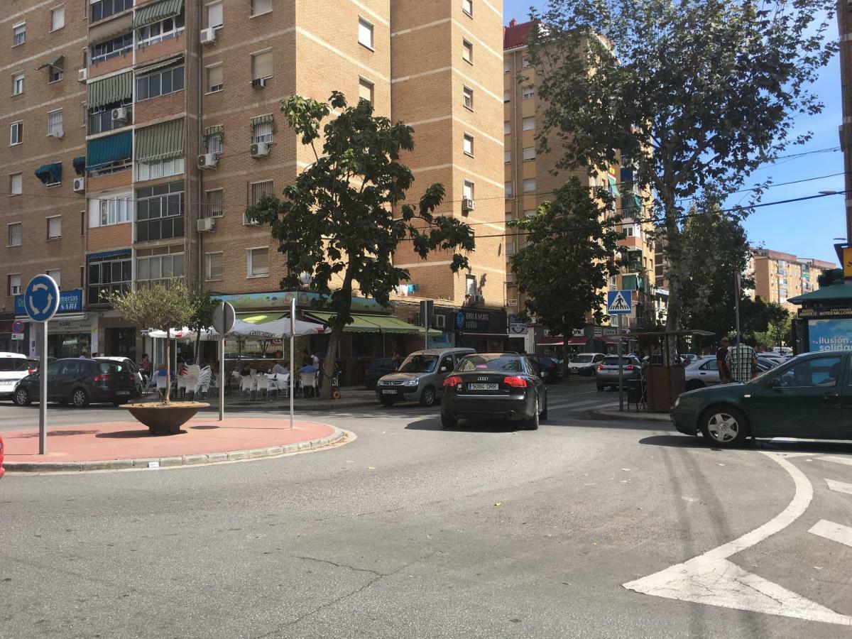 Piso Vacaciones En Familia O Amigos Apartment Малага Екстериор снимка