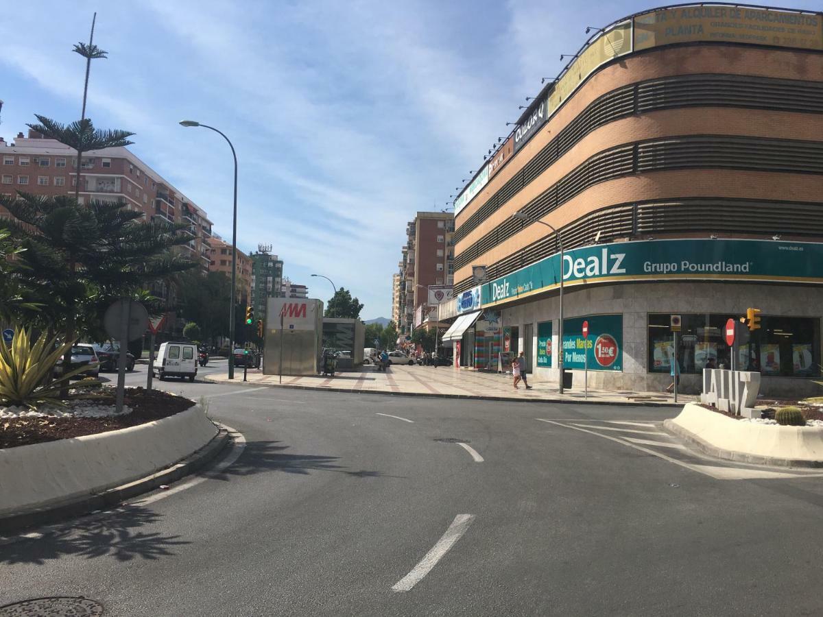 Piso Vacaciones En Familia O Amigos Apartment Малага Екстериор снимка